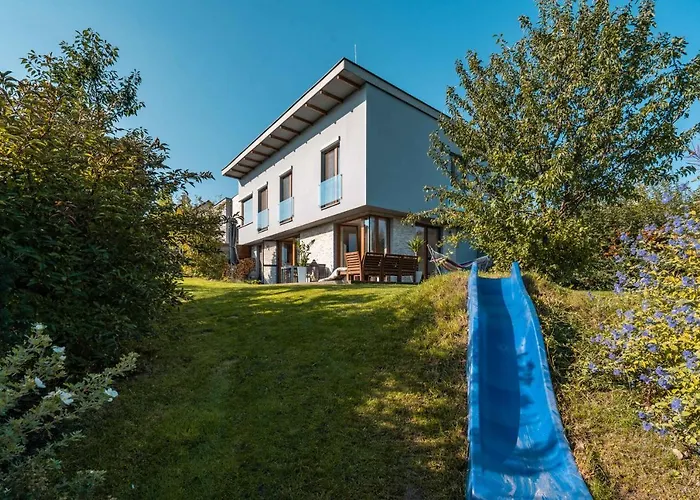 Cozy Terraced House With Infra Sauna And Parking
