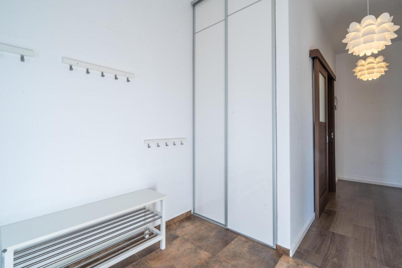 Villa Cozy Terraced House With Infra Sauna And Parking *